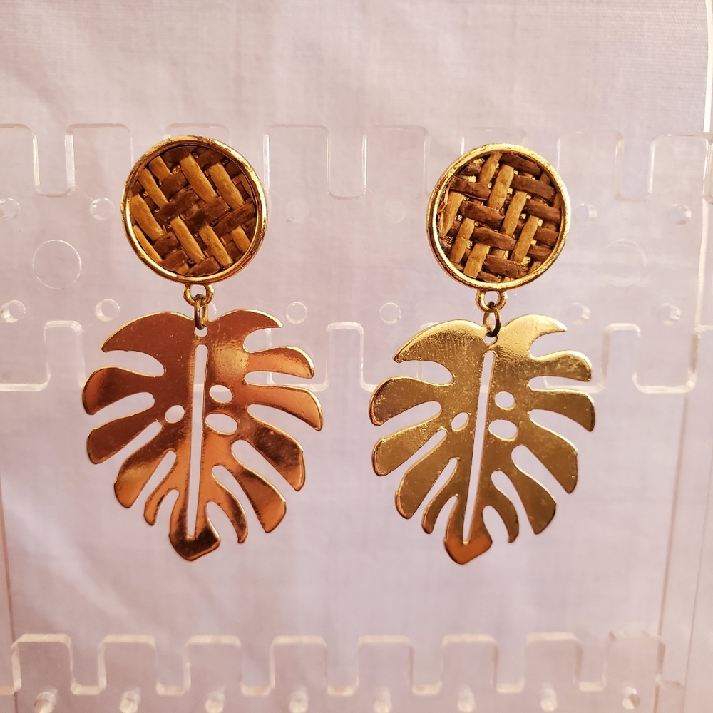 Monstera Plant Leaf Earrings
